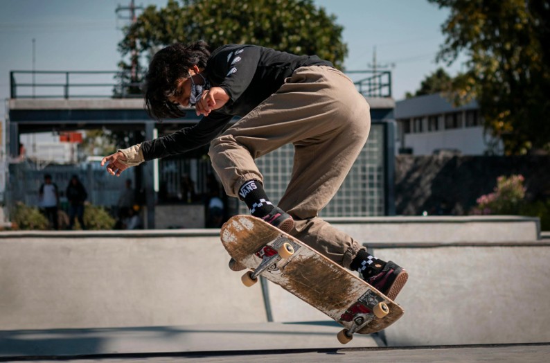 complete skateboard