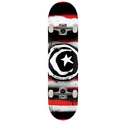 Foundation Star And Moon Red Distressed 8.0" compleet skateboard