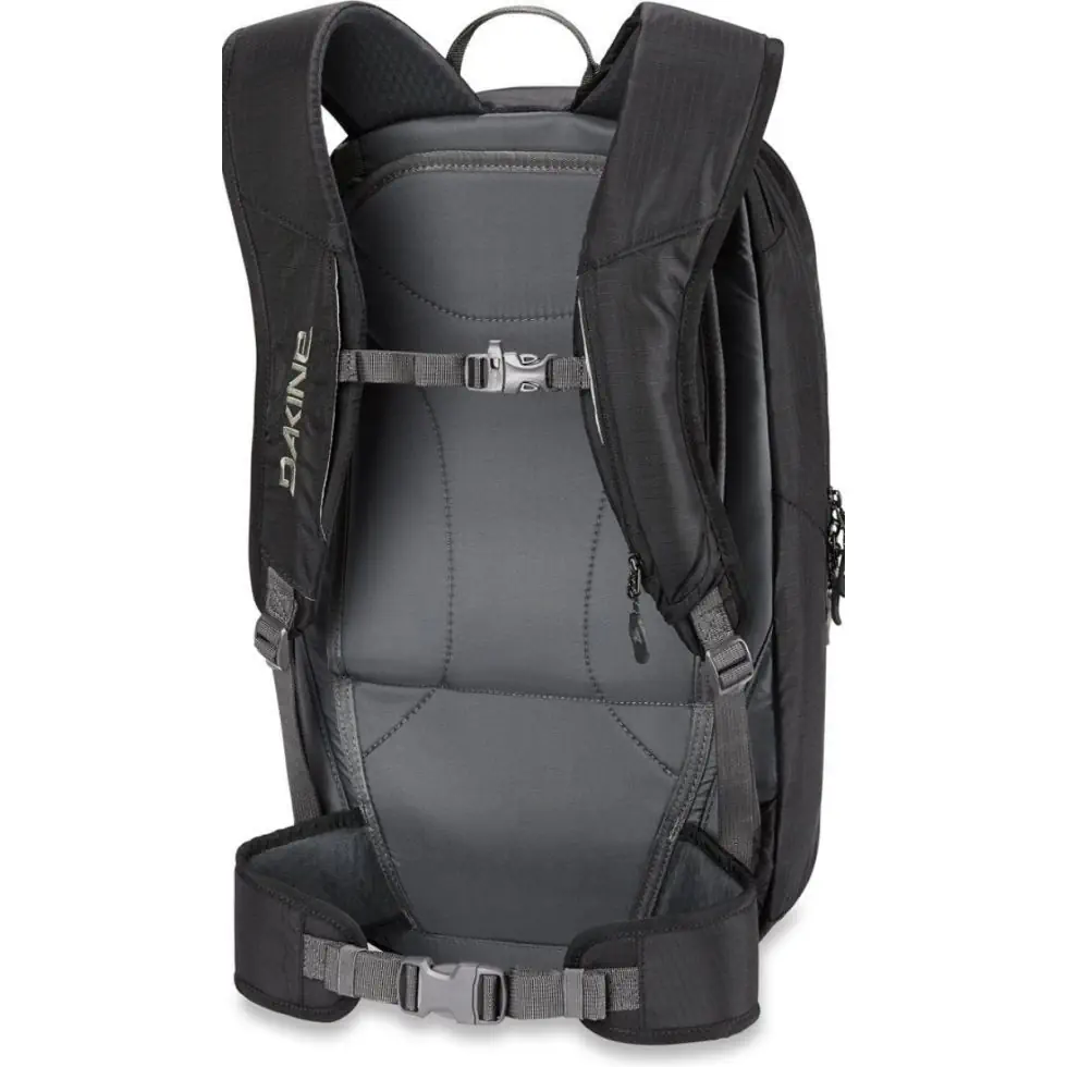 Dakine Mission pro 18L black