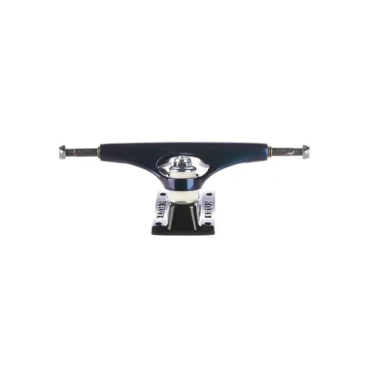 Krux Trucks 8.25 Krome Chameleon silver skateboardtrucks (twee stuks)