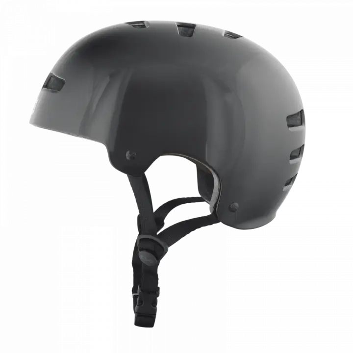 TSG Evolution skatehelm injected black